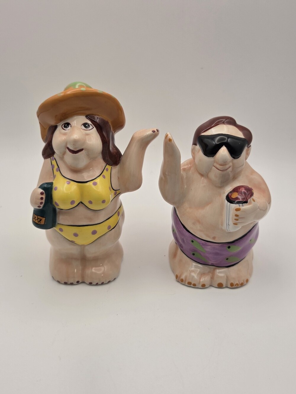 Ceramic Beach Bathing Suite Hands Salt & Pepper Shakers Grandma & Grandpa Mcgovn